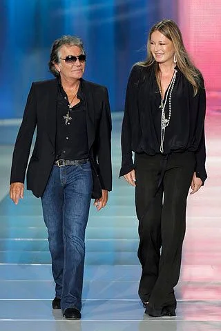 Look 50